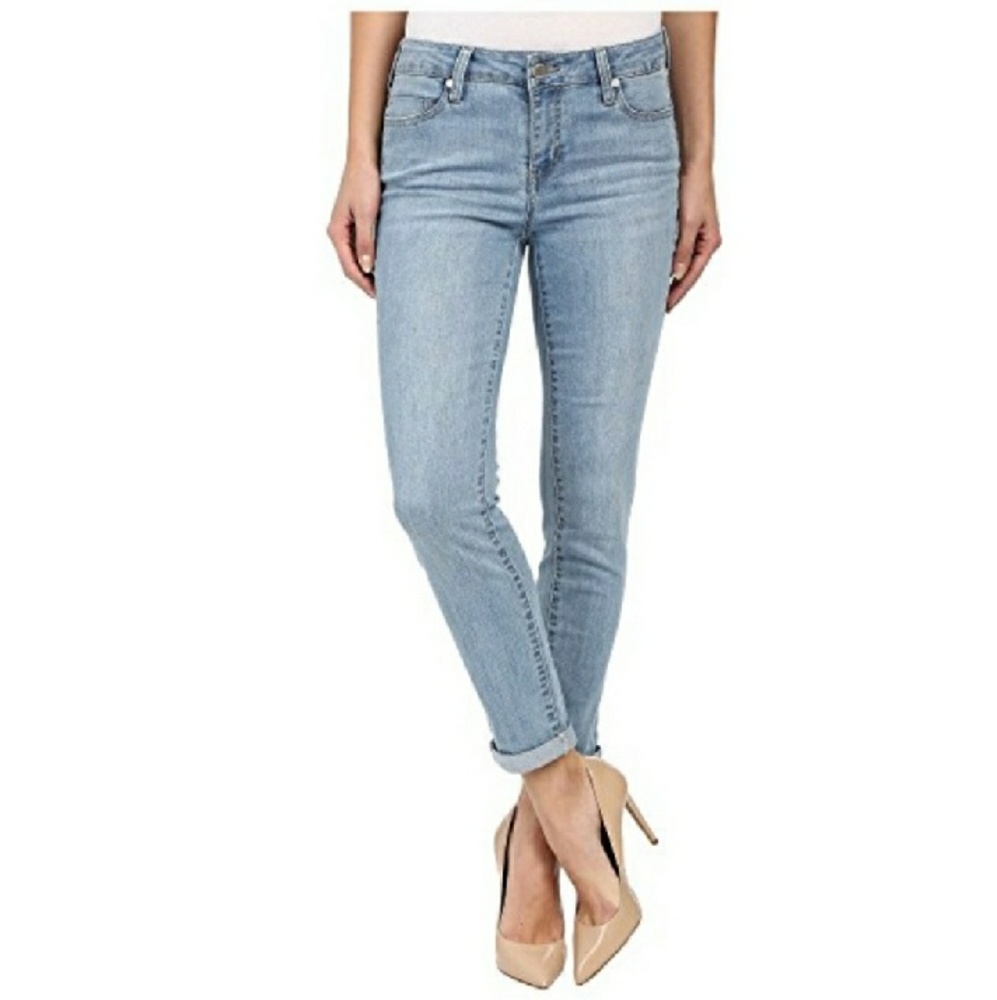 Like new Liverpool The Crop Jeans sz 10/30